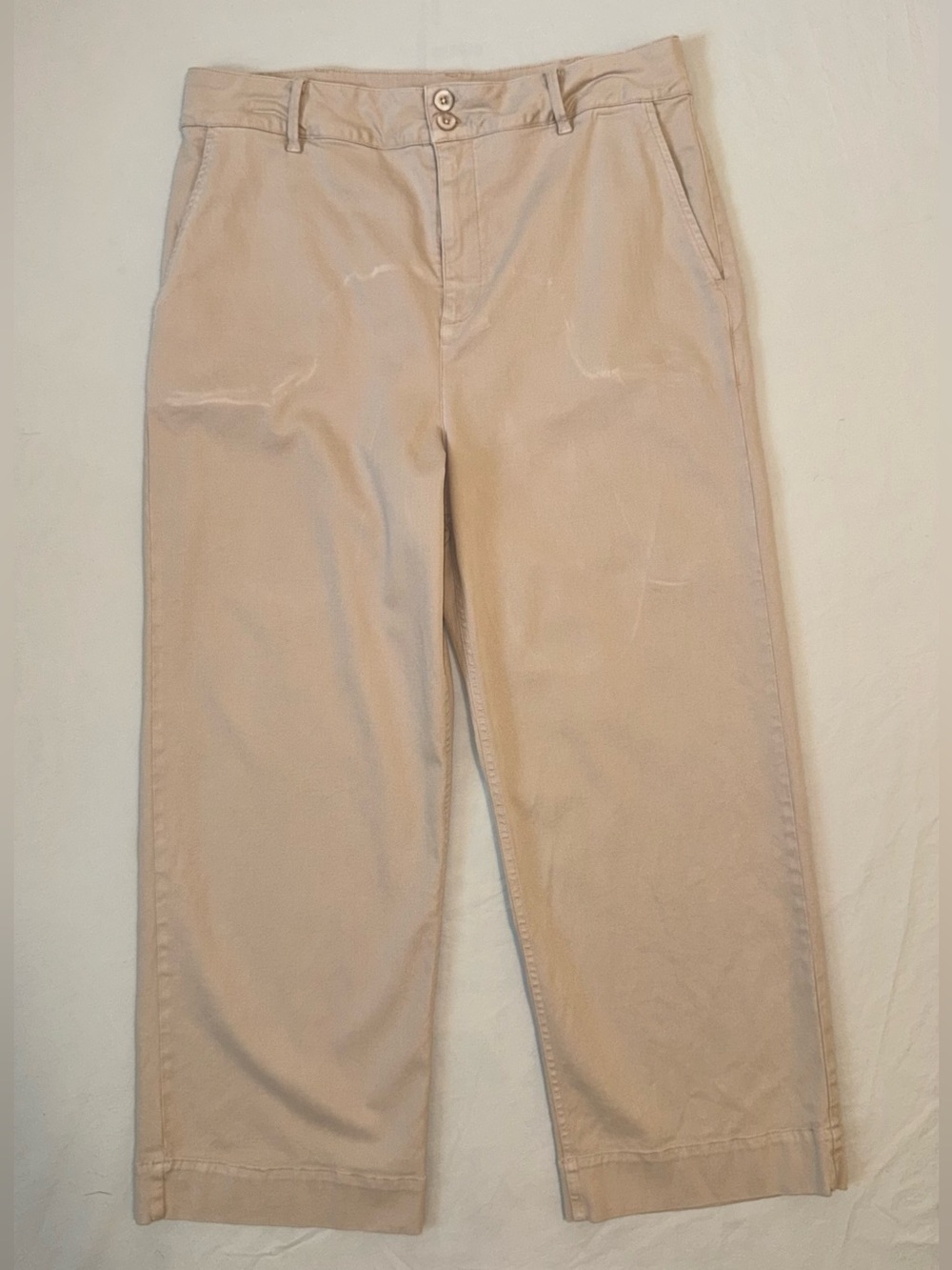 Bella Dahl wide leg cropped pants. Size 32. Khaki. EUC. Tencel blend.